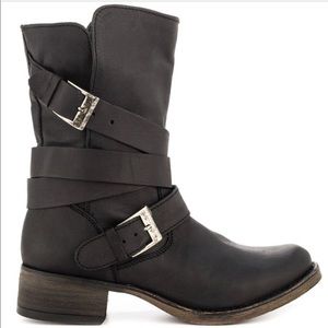 Steve Madden Brewzzer Leather Moto Ankle Boots AM